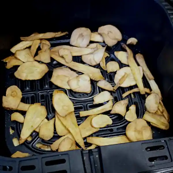 parsnip crisps cooked in the airfryer