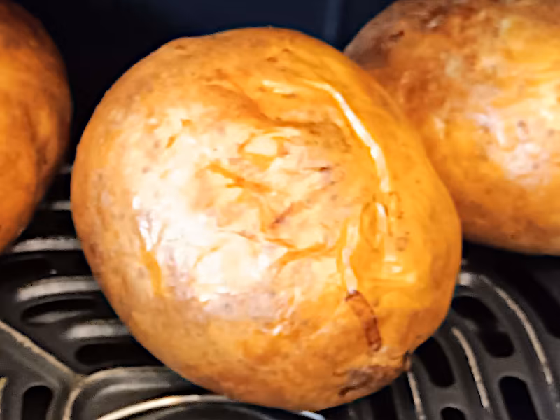 Microwave Air Fryer Baked Potato Hack: Perfect Spuds in 15 Minutes